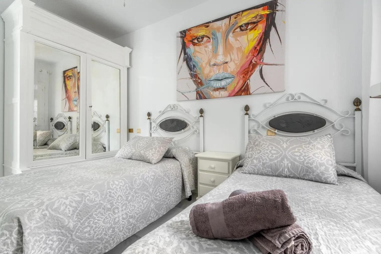 Amazing Penthouse On The Beach, Sea Views, Wifi, Airconditioning And Parking Apartment Torrevieja