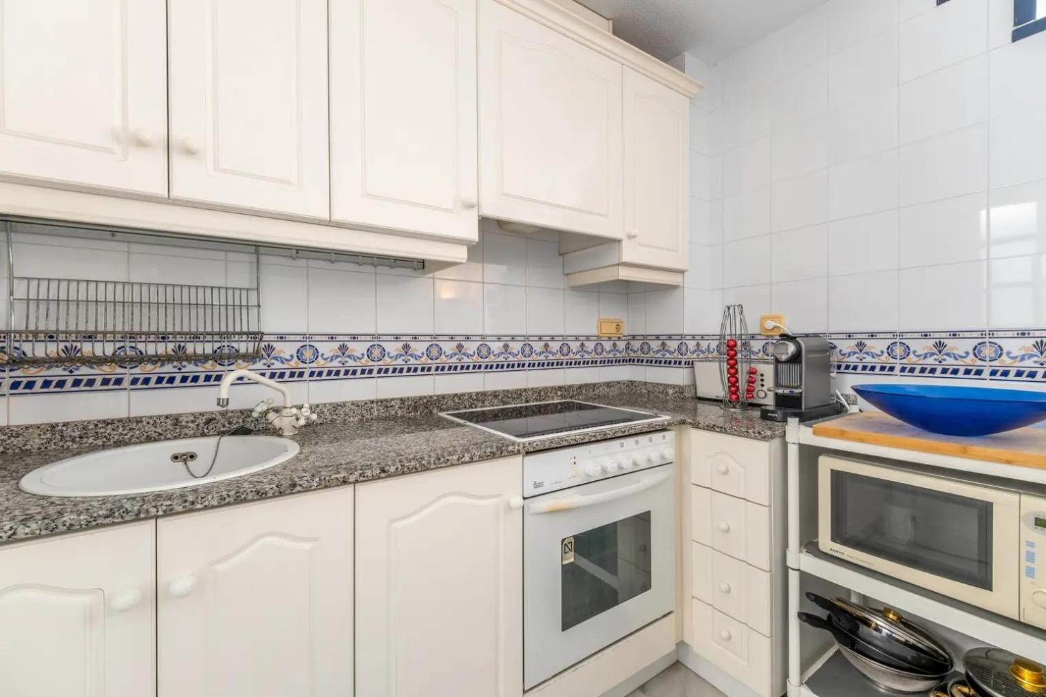 Amazing Penthouse On The Beach, Sea Views, Wifi, Airconditioning And Parking Apartment