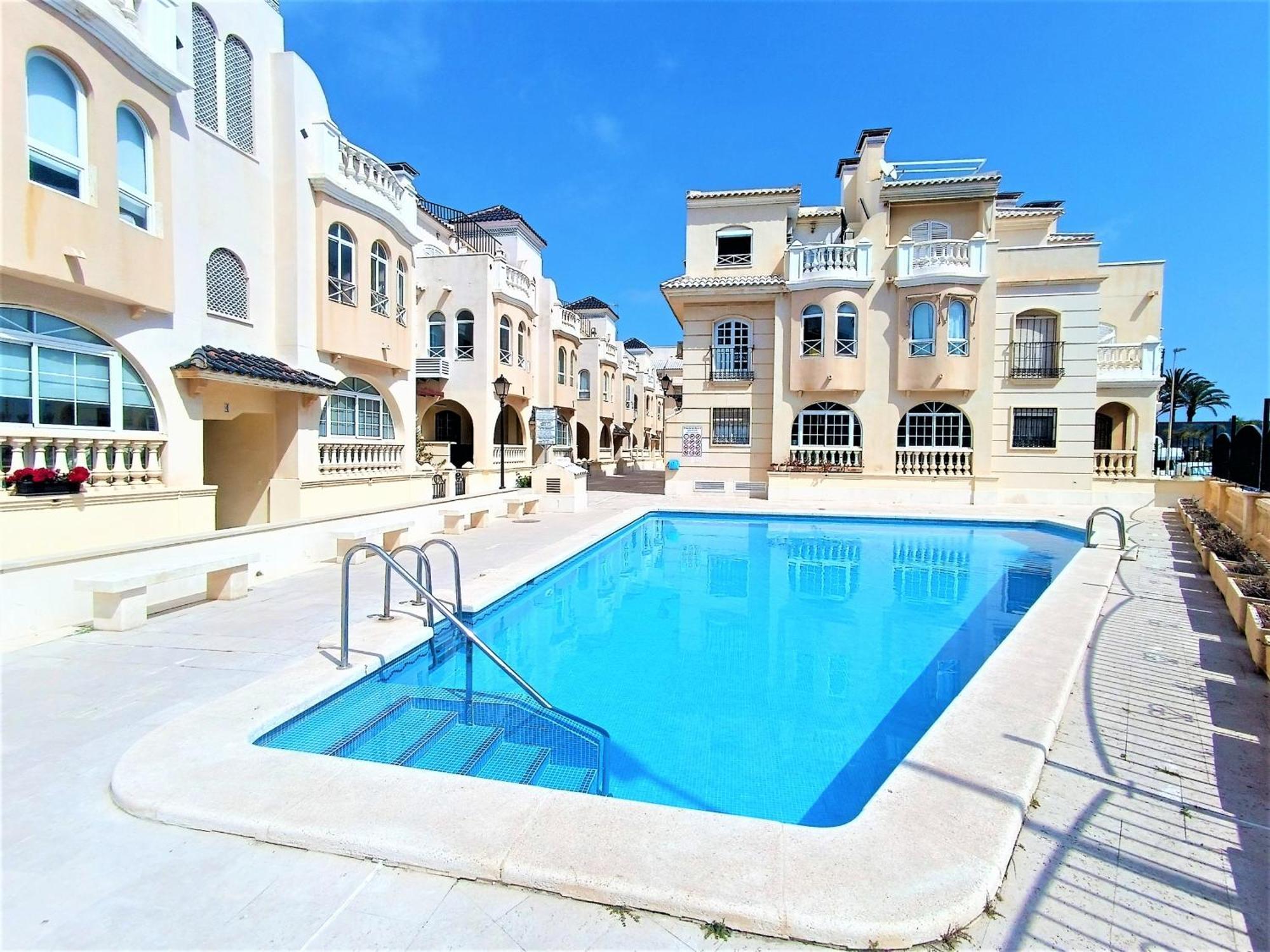 Amazing Penthouse On The Beach, Sea Views, Wifi, Airconditioning And Parking Apartment